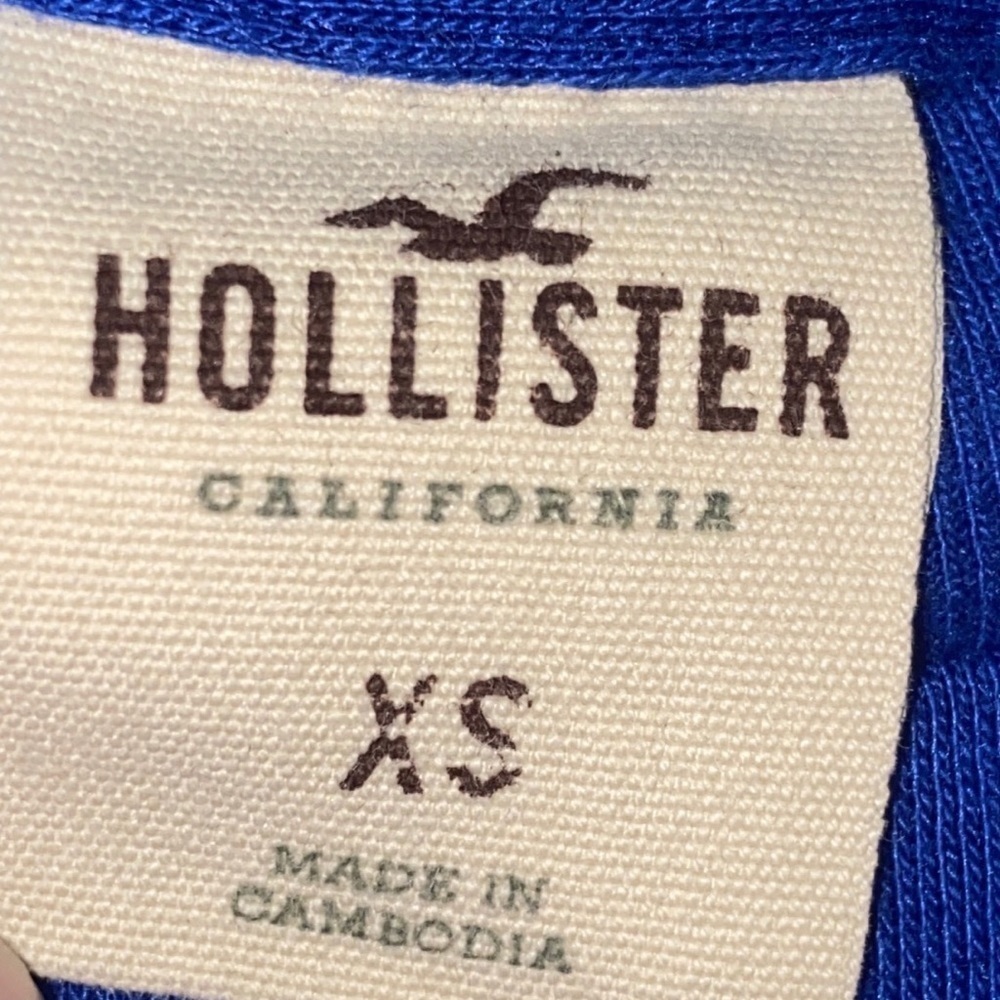 Hollister California Surf Instructor T-Shirt - Picture 4 of 6